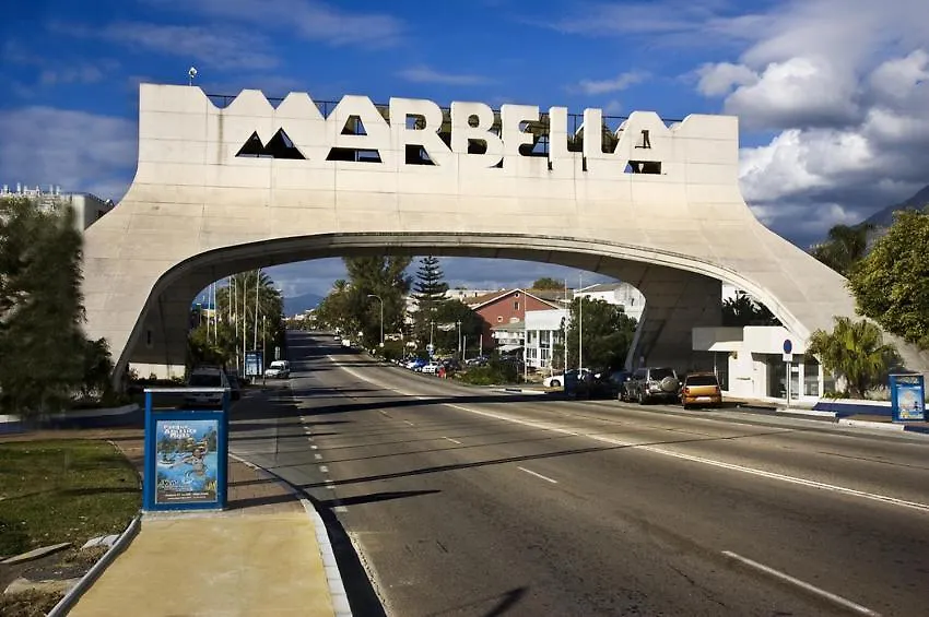 Apartment Marbella Centre Beachfront & Pool Spain