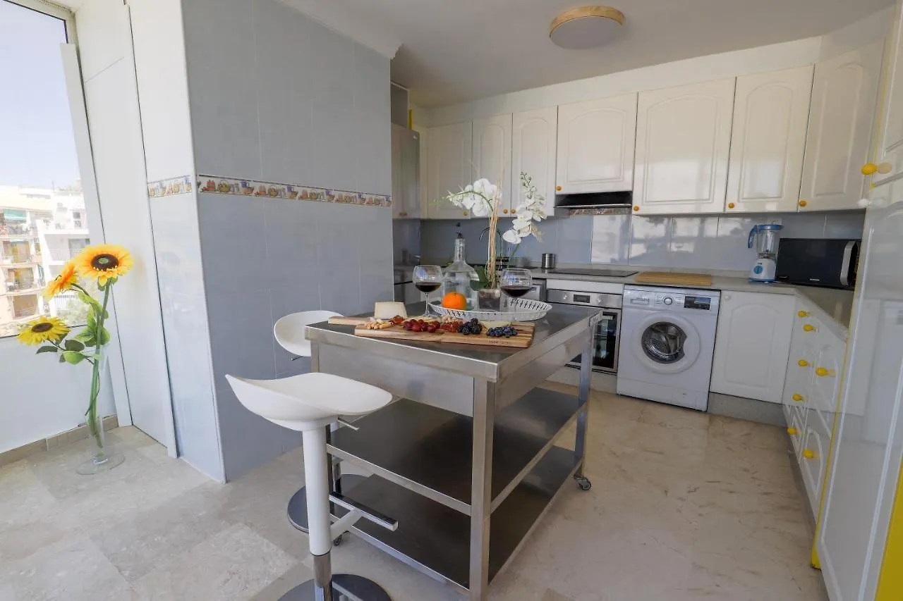 Apartment Marbella Centre Beachfront & Pool
