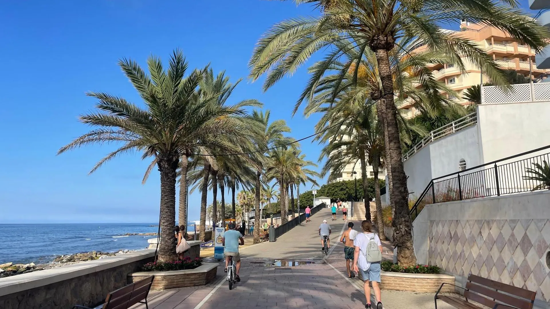 Marbella Centre Beachfront & Pool 0*,  Spain